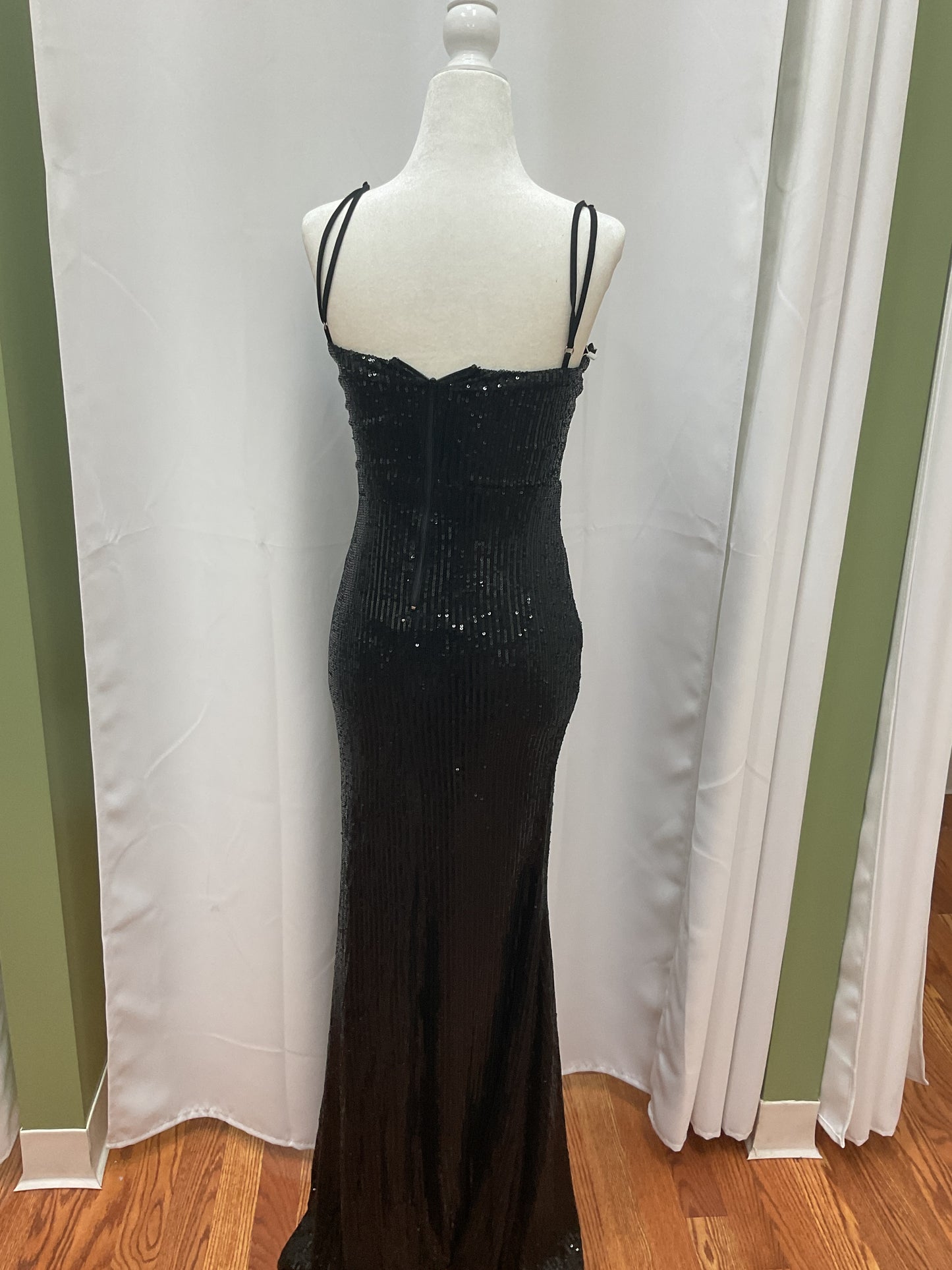 Sparkling Black Party Dress With Front Design