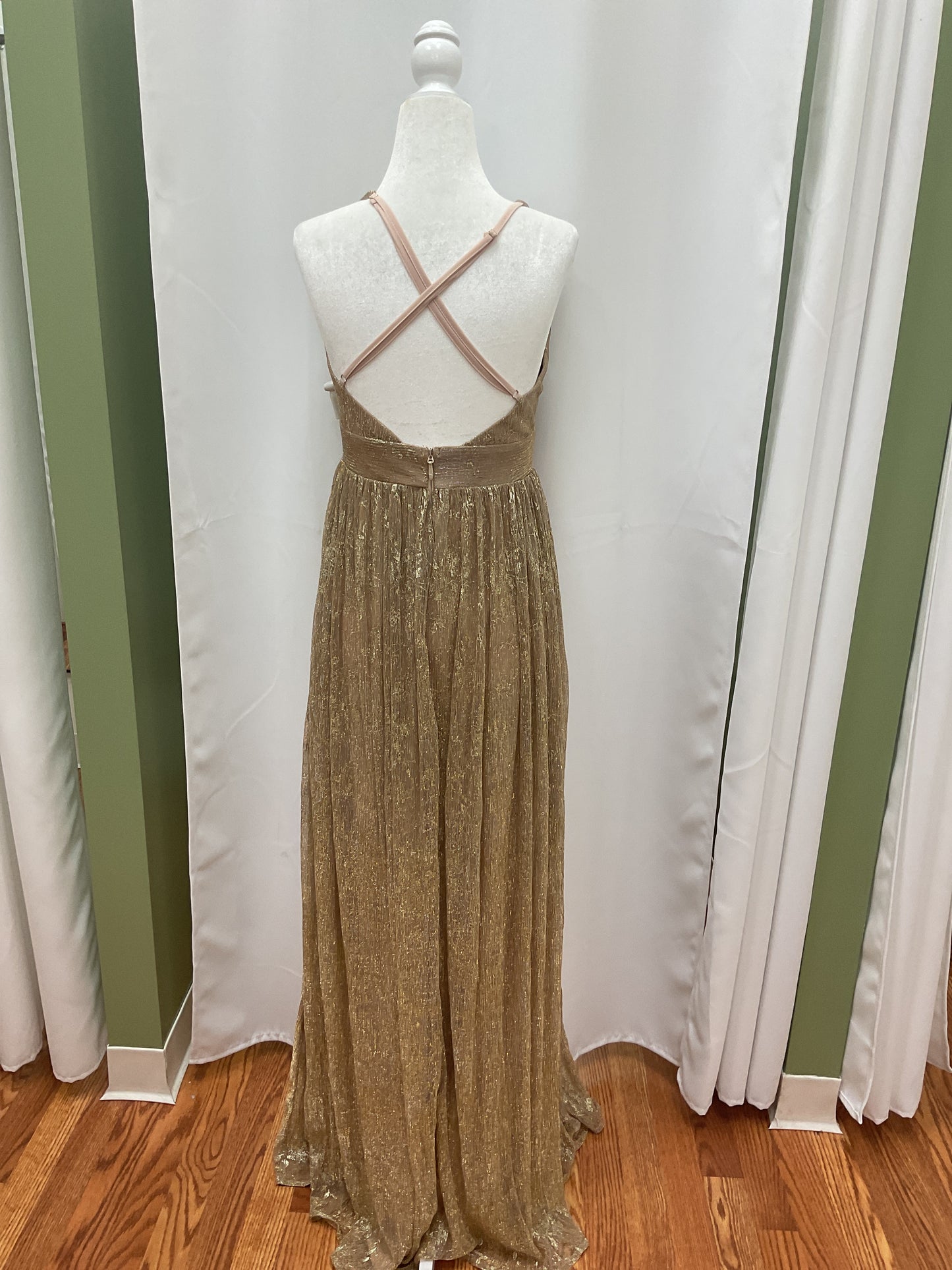 Gold Designs Long Elegant Dress