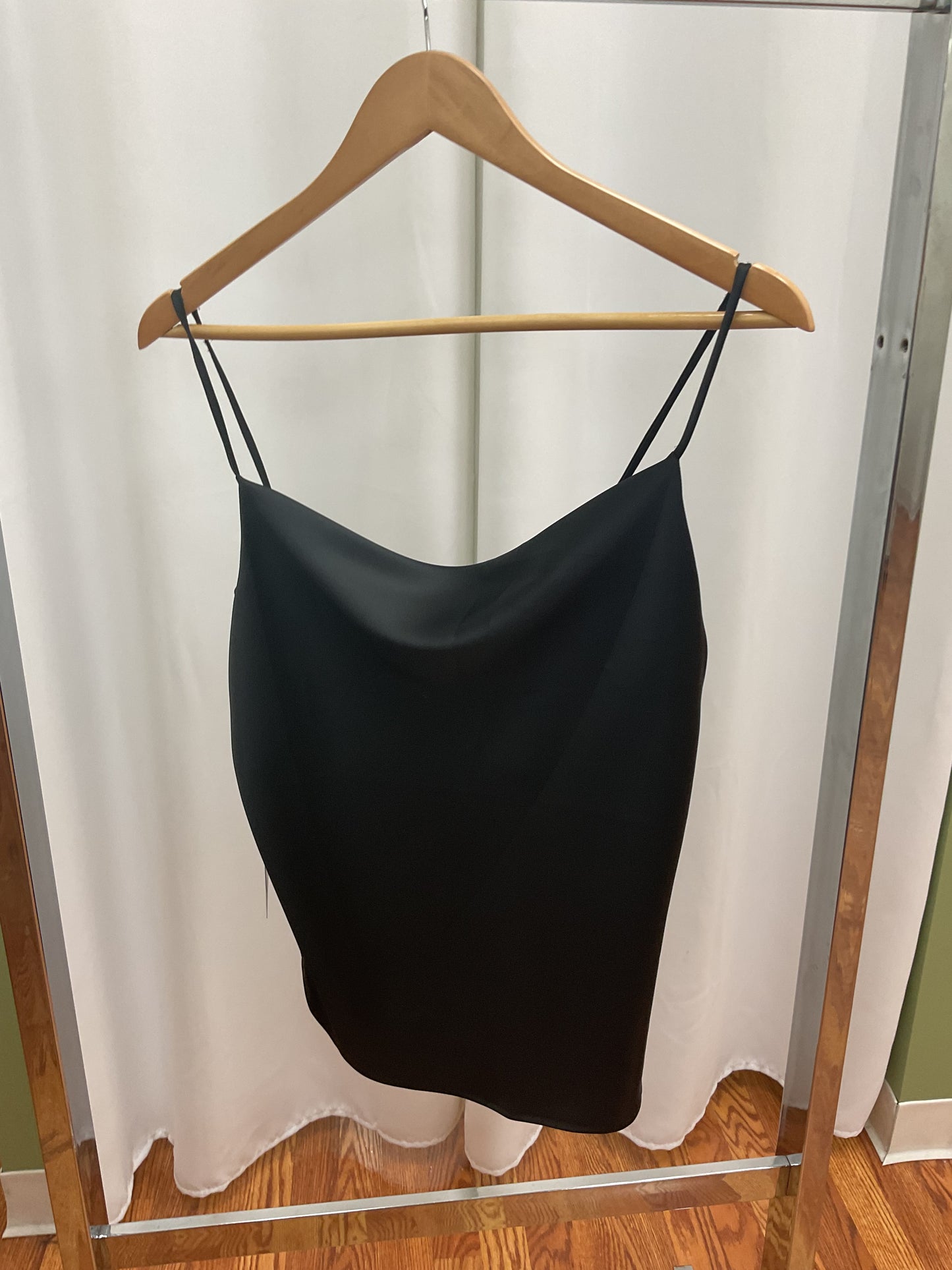 Top black tank