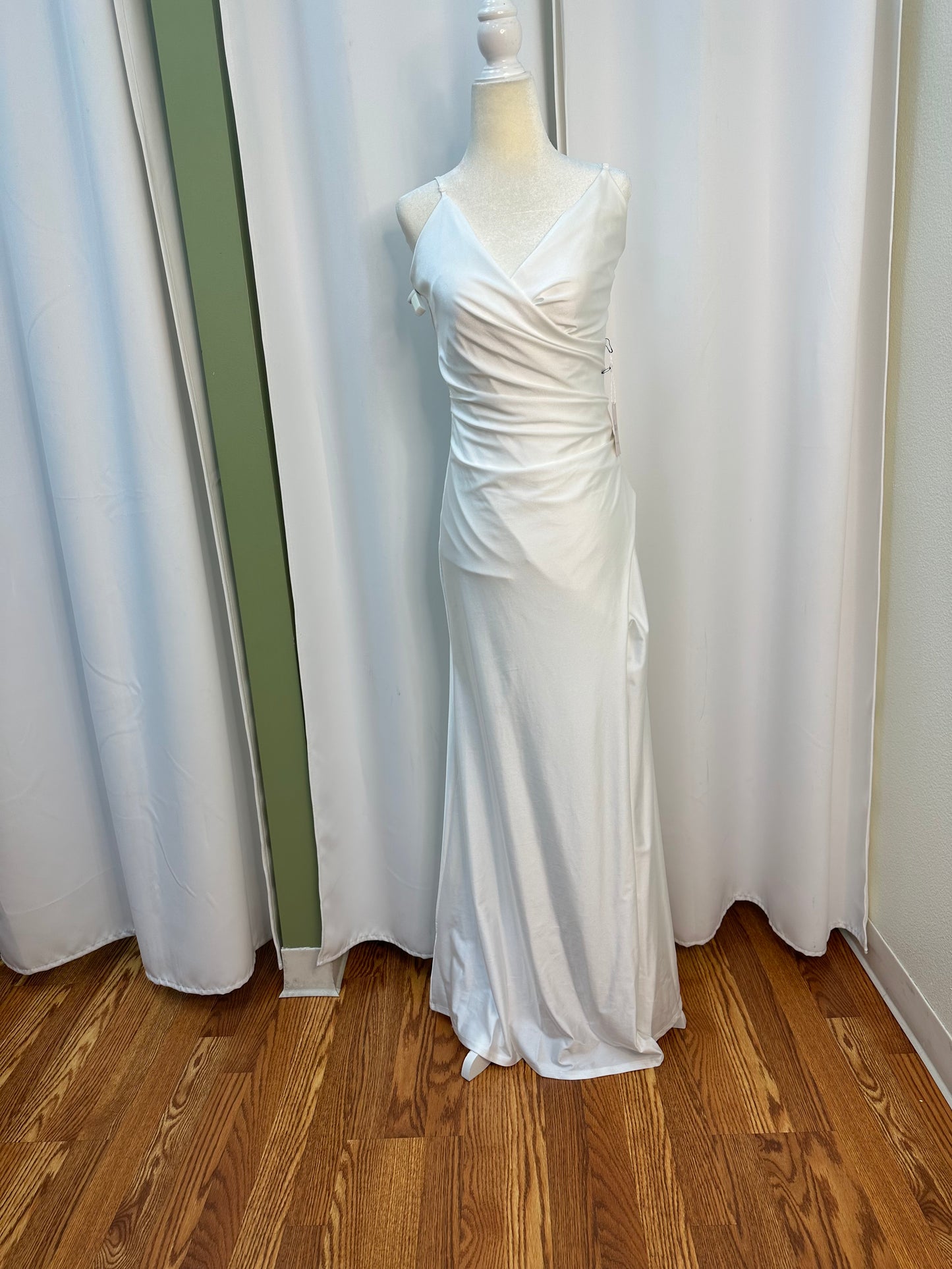 white scrunch dress