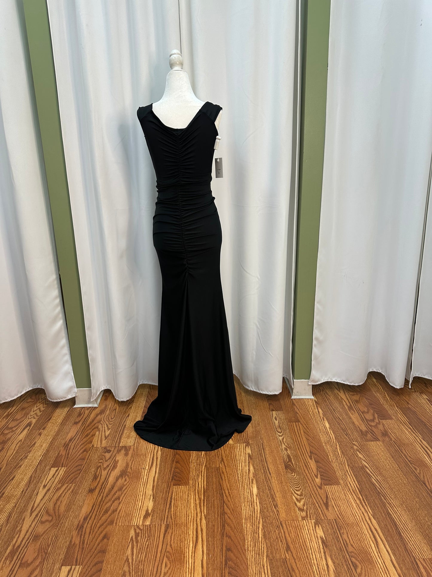 long V-neck dress black