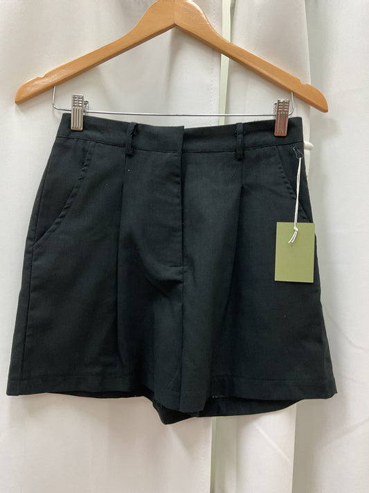Black short