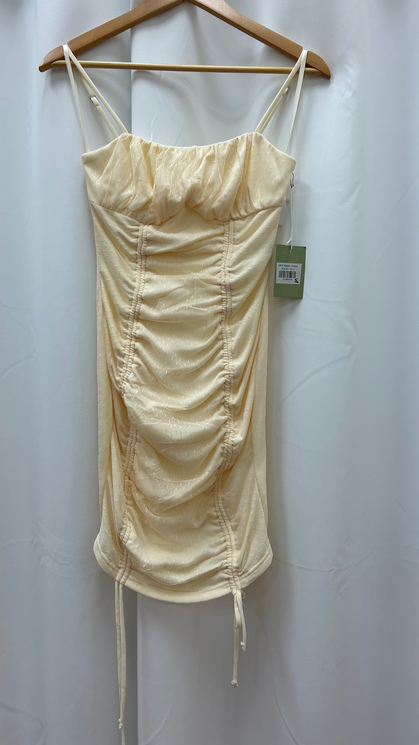 Beige dress lace