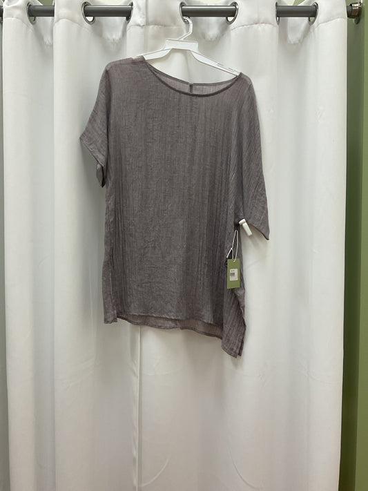 Grey top