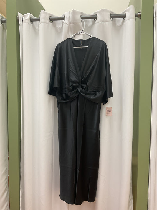 Plus size dress satin black