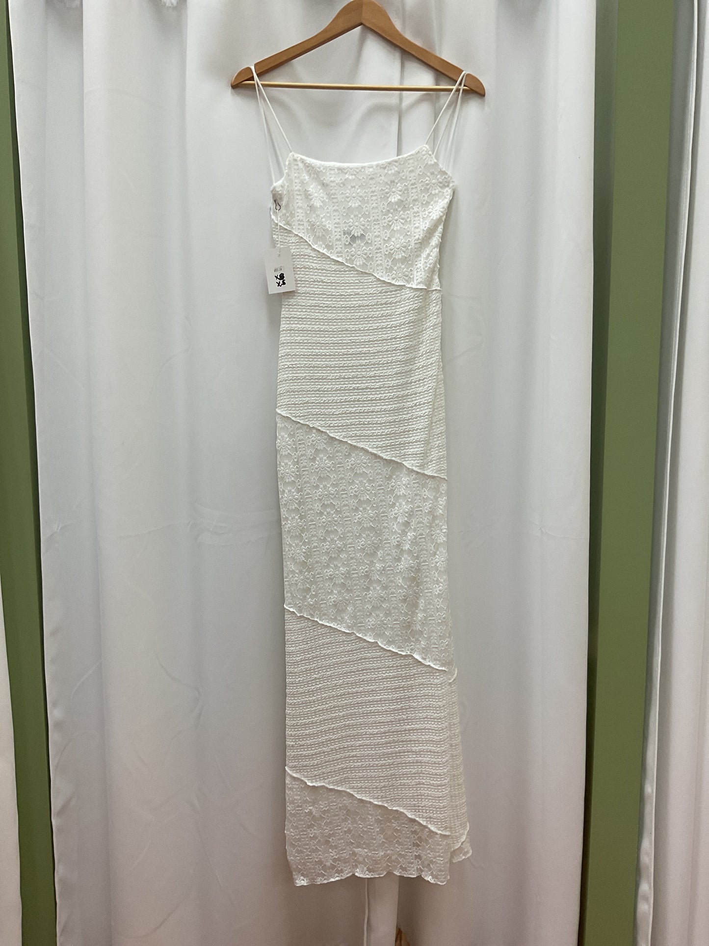 Lace long dress