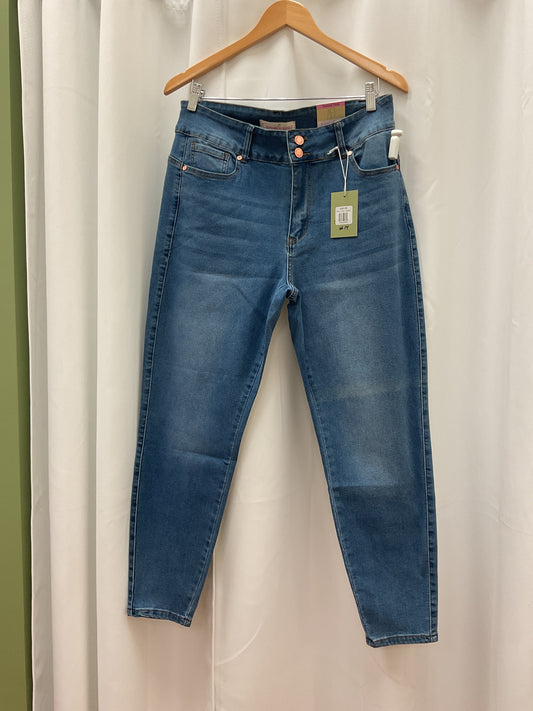 Plus size jeans