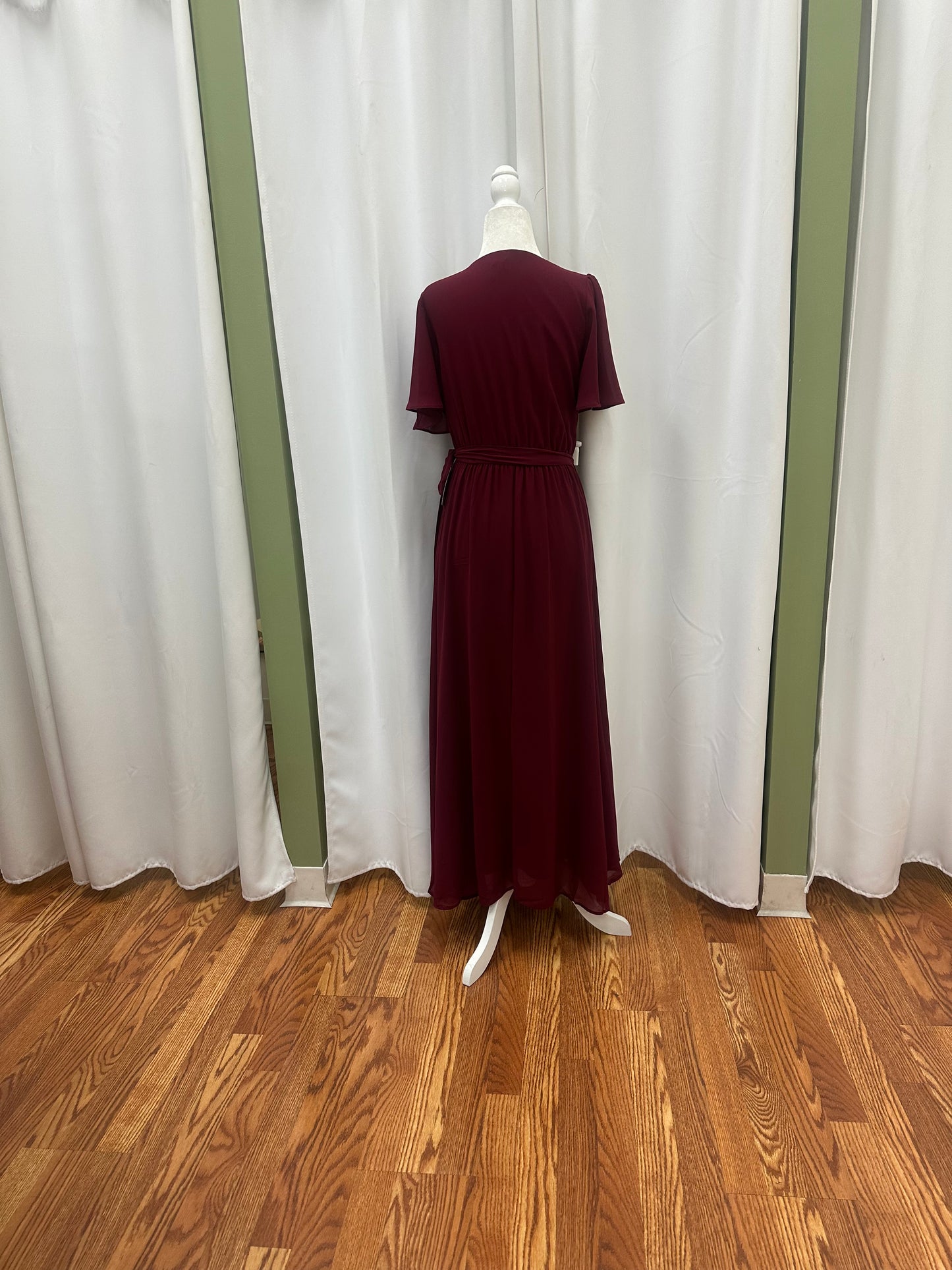 burgundy chiffon dress with sleeve