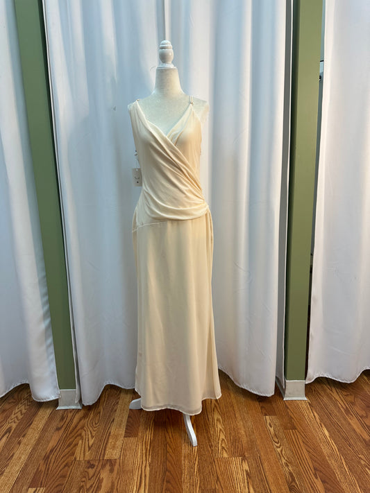 Butter chiffou long beautiful dress