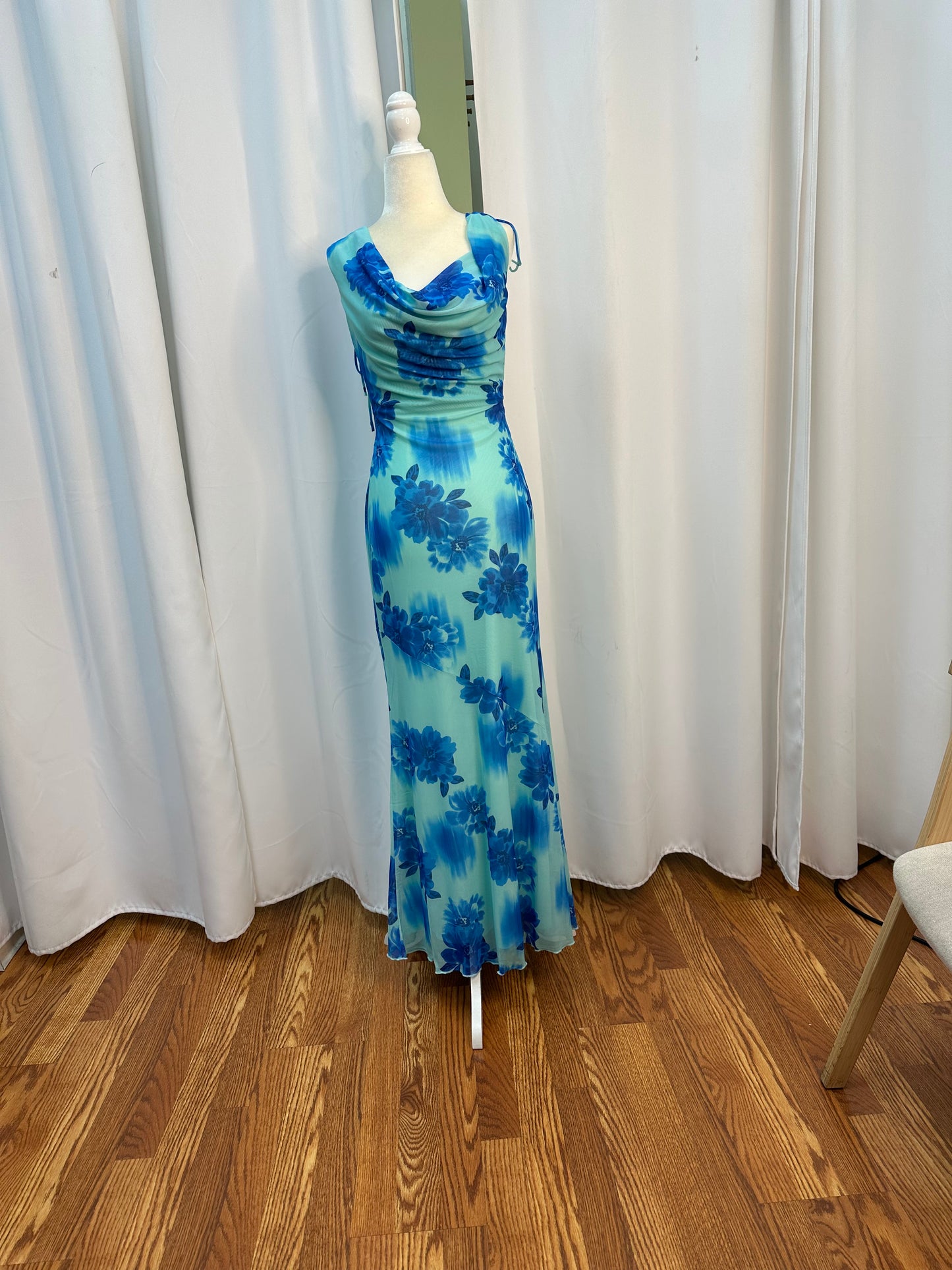 BLUE FLORAL DRESS