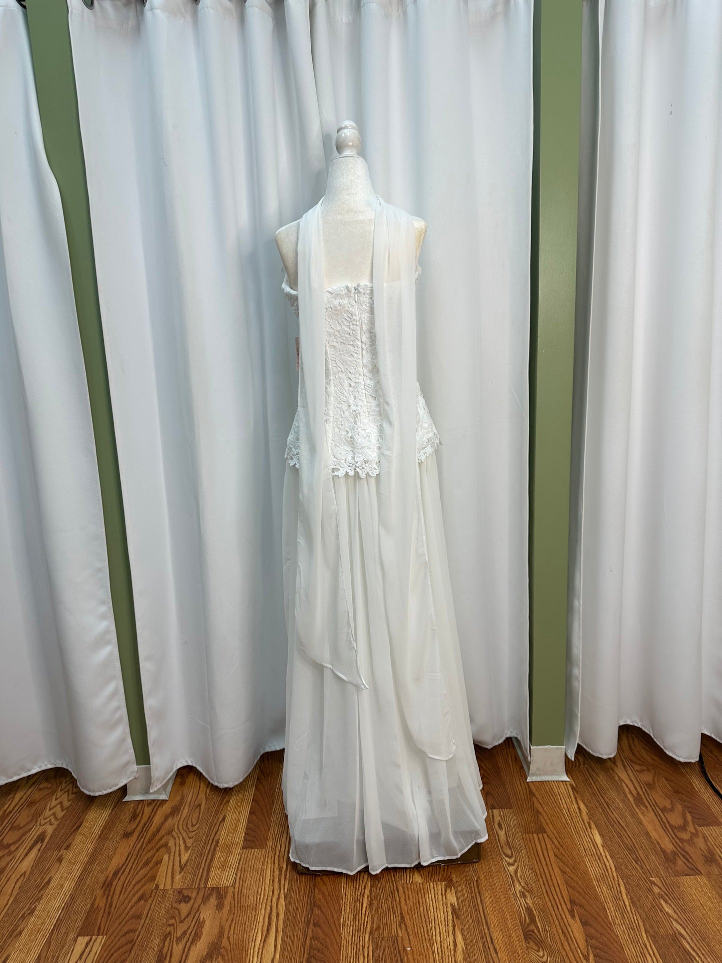 Dolly Ivory Chiffon Gown