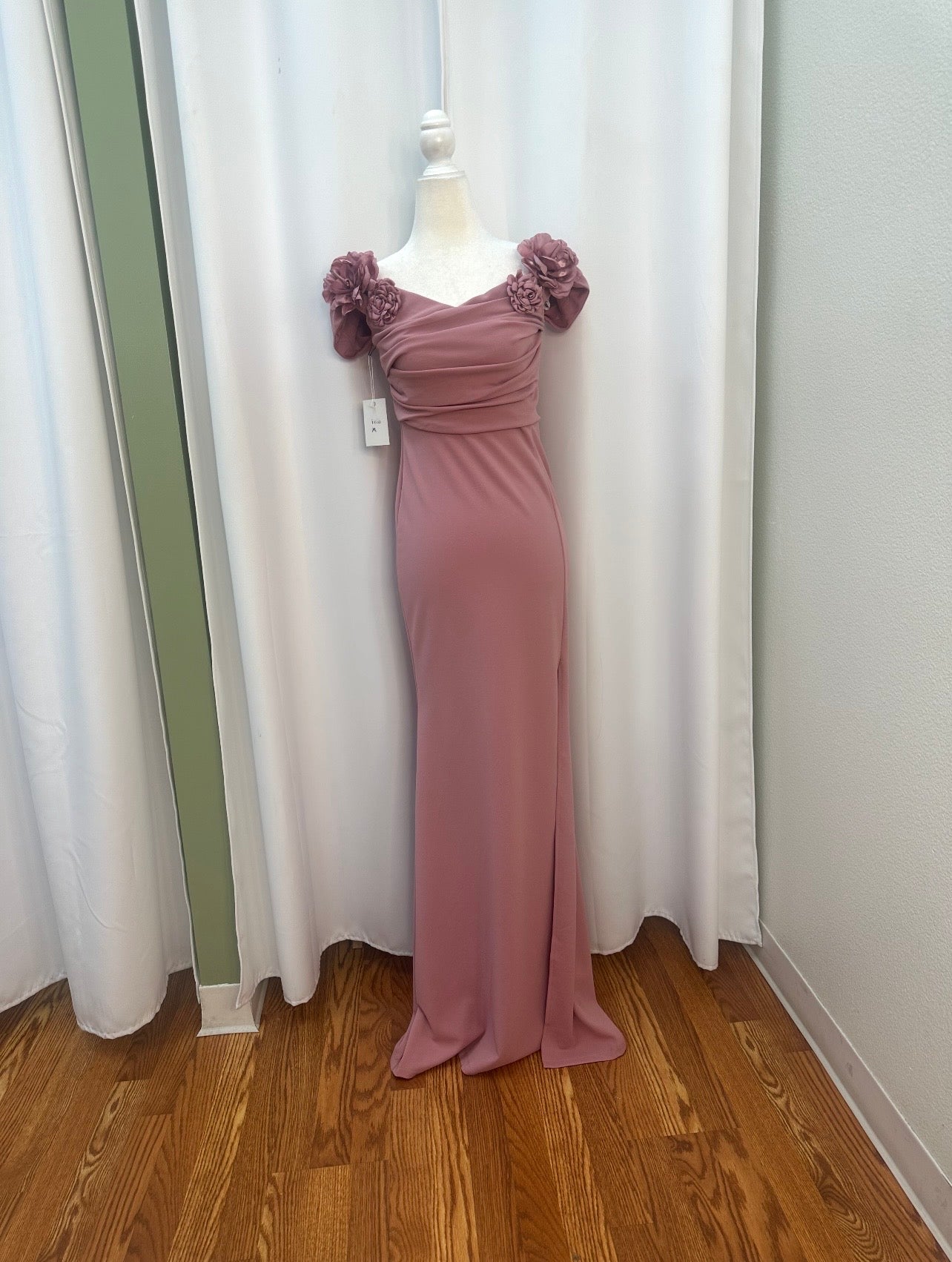 long rose shoulder dress