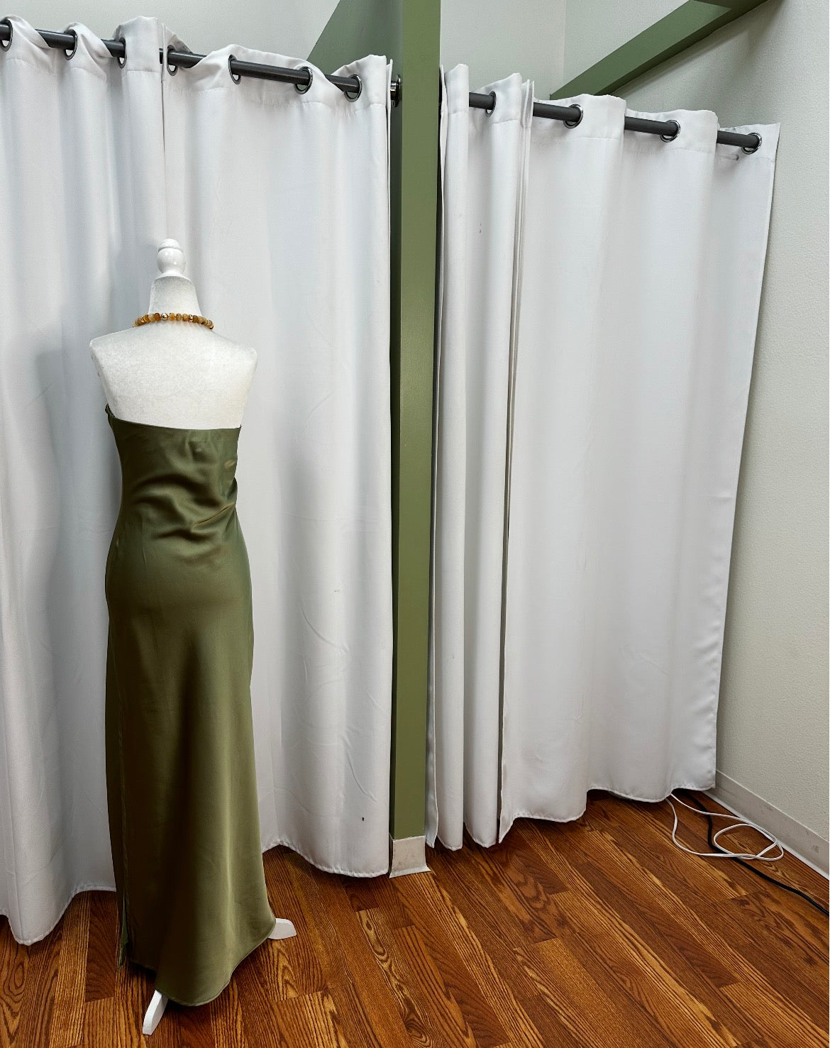 strapless satin olive long beautiful dress, open leg split.